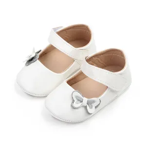 Baby Princess Shoes 0-1 Year Old Baby Shoes Christening Wedding Shoes White Spring and Autumn Shallow Leather OEM Rubber Solid