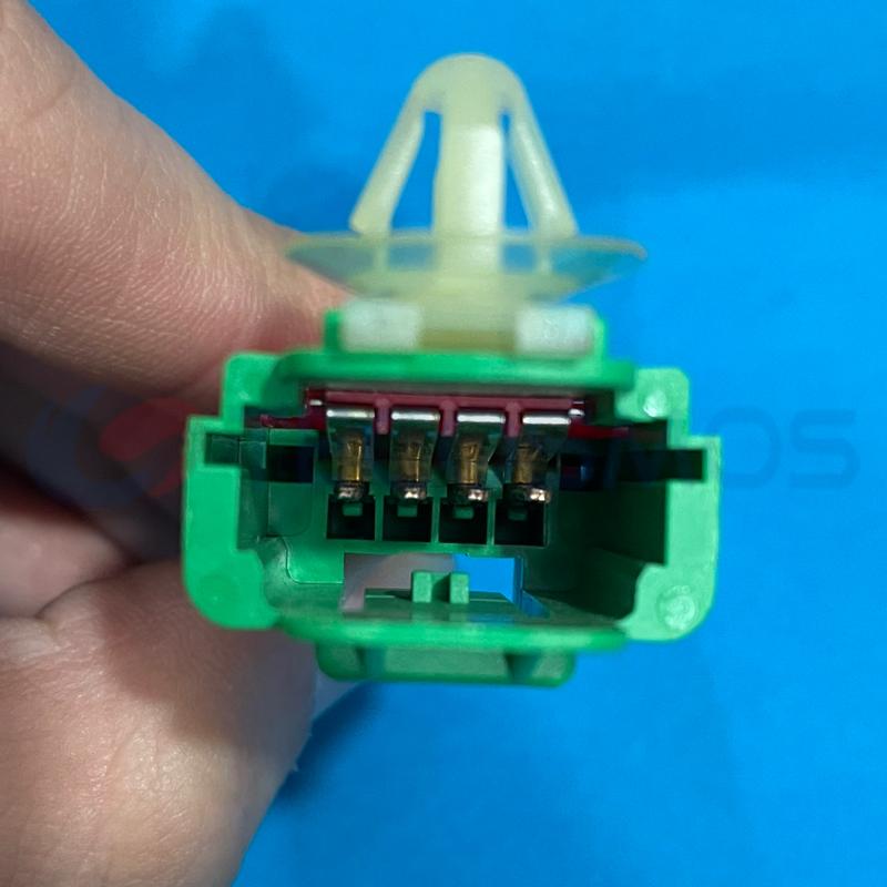 Car Connector For Peugeot plug with 4 pins CT4-0196G-1