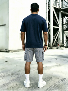 Ensemble décontracté d'été <span class=keywords><strong>2</strong></span> pièces pour hommes : T-shirt col en V et short cargo imprimé cachemire rayé – Survêtement streetwear pour hommes - Product Image 4