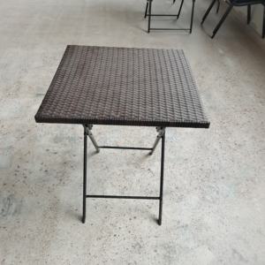 Fabricantes de calidad Diseño retro Ocio al aire libre Beber Mesa y sillas de ratán de plástico cuadrado plegable - Product Image 5