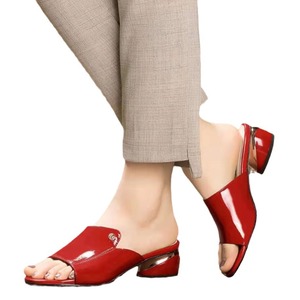 Collection Été 2026 – Nouvelles Demi-<span class=keywords><strong>chaussons</strong></span> Tendance pour <span class=keywords><strong>Femme</strong></span>, Style Décontracté avec Lanière Métallique Unique, Légers et Grandes Tailles - Product Image 5