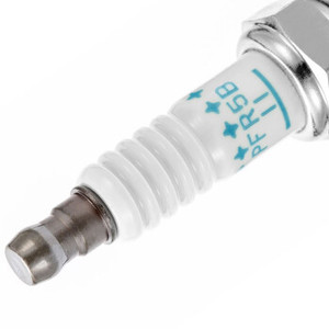 หัวเทียนแท้ NGK รุ่น 2300 PFR5B-11 สำหรับรถยนต์นิสสัน <span class=keywords><strong>2.0</strong></span> Gti ปี 1990-1996, 2.4 ปี 1988-2001, 3.3 4x4 ปี 1997- - Product Image 4