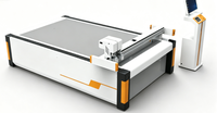 Machine de découpe CNC de haute précision pour le carton, le papier ondulé, les boîtes cadeaux, la fabrication de boîtes d'emballage