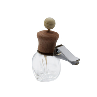 Nouvel Arrivage – Diffuseur de Parfum Rechargeable Carré en Verre pour Voiture avec Bouchon à Vis et Sérigraphie, pour Bâtonnets Diffuseurs