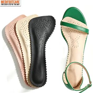 Semelles adhésives pour talons hauts femme, coussinets 3/4 pour talons hauts, antidérapantes, invisibles, fines, en cuir PU, soulageant la douleur - Product Image 1