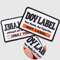 Fournisseur de badges brodés thermocollants en tissu, patchs brodés en relief 3D personnalisés pour vêtements, chapeaux et sacs