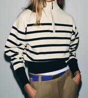 MYST&ZA Damenmode 2026 Herbst Neuerscheinung: Stilvoller, Eleganter, Schlichter, Vielseitiger Reißverschluss-Streifenstrickpullover 536032