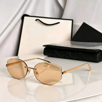 Lunettes de soleil unisexes carrées à monture intégrale en titane, avec verres TAC dégradés, légères, protection UV, verres transparents