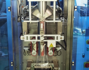 Sellado de bolsas de 100-500g <span class=keywords><strong>con</strong></span> Euro Hole, máquina empacadora de polvo seco, máquina empacadora de polvo de condimentos de leche y café instantáneo - Product Image 5