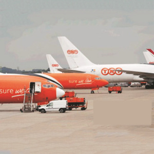 Logística Internacional de Carga Aérea para Exportación de Líquidos, Entrega Exprés Internacional de Líquidos, Transporte de Mercancías - Product Image 1