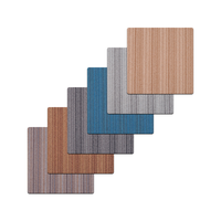 Moderne Minimalistische Bürobodenbeläge Nylon-Teppichfliesen 50x50cm mit PVC-Rücken Schallabsorption für Gewerbeflächen