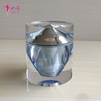 Nouveau design luxueux, pot en acrylique cylindrique pour crème de soin de la peau, emballage en plastique avec forme de bijou brillant
