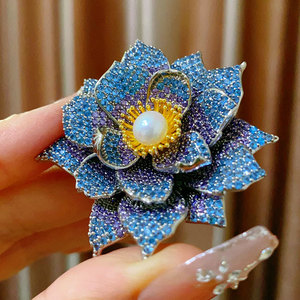 Broche Fleur de Pivoine en Perles Naturelles Haut de Gamme Style Français, Élégante et Luxueuse, à Couleurs Dégradées, pour Mariage et Pull - Product Image 4
