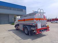 Camion-citerne Euro 6 de 6,2 m³ pour le transfert de carburant sur chantier (5 tonnes) - Pompe + Compteur, Carburants pour excavatrices 24h/24, 7j/7, Homologué pour les produits dangereux