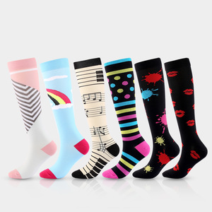 Calze a compressione sportive estive di nuovo arrivo per donne che corrono calze al polpaccio da uomo calze elastiche al ginocchio - Product Image 1