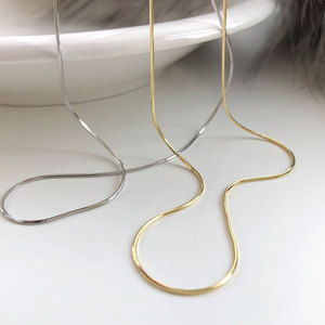 Collier chaîne en os de serpent empilable en argent sterling 925 pour femmes bijoux de superposition élégants idéaux pour un usage quotidien - Product Image 1