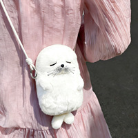 Nouveau Sac à Bandoulière en Peluche Motif Phoque de Dessin Animé Mignon, Sac à Main Croisé avec Chaîne pour Fille, Pochette à Monnaie et Clés en Polyester avec Fermeture Éclair