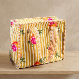 Sac fourre-tout en coton matelassé à fleurs Veer Handicrafts avec fermeture à glissière, grande capacité pour les courses quotidiennes, les voyages et la plage - Product Image 5