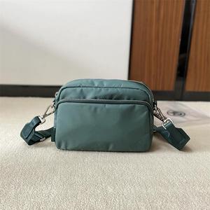 Sac bandoulière ajustable personnalisé pour femme, nouveau sac de sport portable en nylon imperméable pour le commerce transfrontalier - Product Image 6