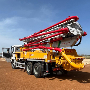 Camión Bomba de Concreto SHACMAN X3000 6X4 37M 42M de Tres Ejes, Imágenes de Camión Bomba de 5t en Venta en Sudáfrica - Product Image 4