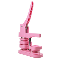 Aimant carré de 50mm faisant la machine en plastique de machine avec 100 ensembles de matériaux d'autocollant de réfrigérateur rose