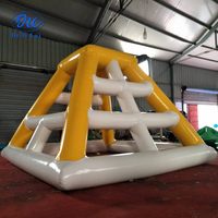 Jouets aquatiques gonflables, balançoires aquatiques, trampolines aquatiques, roues vent-foyer, supports, objets flottants, équipements de parc aquatique
