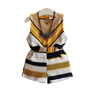 Precio de Venta, Etiqueta Personalizada, Ropa Infantil de Alta Calidad, Conjunto de Pantalones Cortos y Camiseta de Manga Corta para Niñas, Trajes a Rayas para Bebés, Conjuntos de Ropa para Niños - Product Image 1