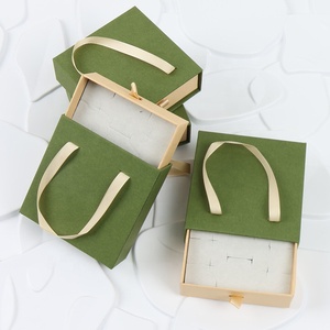 MOJIU Handheld Green Luxury Sliding Drawer <b>Box</b> Custom Logo Luxury <b>Gift</b> <b>Box</b> for Jewelry Paper - Product Image 3