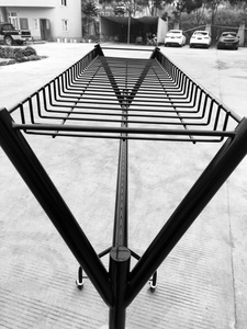 Manufacturer Garment <b>Shop</b> With Top Basket Metal <b>Clothes</b> <b>Rail</b> Rack Garment Clothing Rack Hanging Display <b>Clothes</b> Rack Stand - Product Image 3