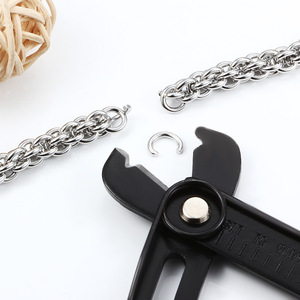 Cadena de Eslabones 3D de Acero Inoxidable con Diseño Único |   Resistente al Óxido, Hipoalergénico e Impermeable para la Creación de Joyería DIY - Product Image 3