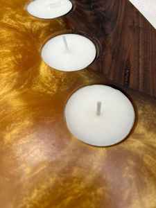 Portavelas de Resina y Madera Hecho a Mano de Primera Calidad, que Combina Madera Maciza y Resina para un Uso Duradero, Diseño Único y Elegante - Product Image 2