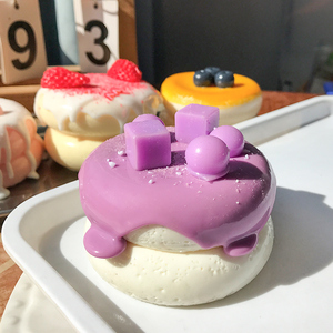 Juguetes Blandos de Comida al por Mayor, Nuevo Diseño, TPR, Queso Soufflé, Pastel de Fresa, Juguete Blando Antiestrés, Bola de Apretar Taba para Niñas - Product Image 5
