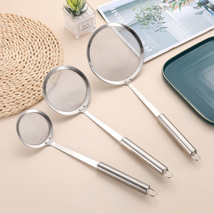 Juego de cucharas coladoras de acero inoxidable, 3 tamaños, colador de cocina para cocinar, cuchara para desnatizar aceite de fideos - Product Image 1
