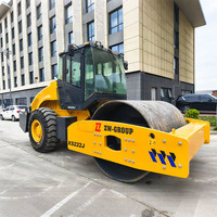 Compacteur vibrant à tambour unique haute efficacité XS222J de 20 tonnes pour la compactation des couches de fond de chaussée autoroutière
