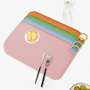 Benutzer definierte rutsch feste isolierte Silikon-Esstisch matte Tischset in Lebensmittel qualität für den Ess bereich von Kleinkindern - Product Image 3