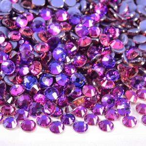 Strass thermocollants Oleeya en verre violet, avec colle forte allemande, pour nœuds et vêtements - Product Image 2