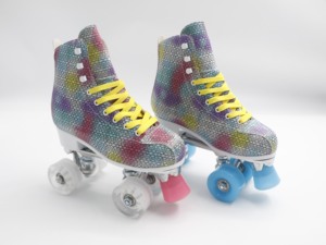 Junran Nouvelle Arrivée Location <span class=keywords><strong>Quad</strong></span> 4 Roues Patins En Cuir Patins À Roulettes Chaussures Patins À Roulettes Pour Femmes Adultes Fille - Product Image 2