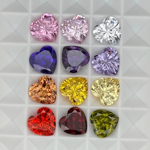 HQ đá quý Máy cắt tổng hợp hình trái tim Cubic Zirconia Stones 3x3 5x5 8x8 10x10 mét trắng màu xanh lá cây màu vàng đối với trang sức làm - Product Image 2