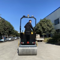 Vente flash : rouleau compresseur vibratoire à tambour unique en acier de 1 tonne avec moteur à engrenages, pompe et système entièrement hydraulique