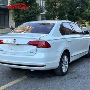 Volkswagen Bora Luxe - <span class=keywords><strong>Voiture</strong></span> d'<span class=keywords><strong>occasion</strong></span> avec transmission <span class=keywords><strong>automatique</strong></span>, traction avant - Product Image 2