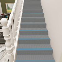 Marchepieds d'escalier en PVC modernes faciles à nettoyer, antidérapants et résistants à l'abrasion pour hôpitaux, cuisines, salles de bain et utilisation extérieure