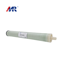 Solution robuste à membrane SW30-2521 compatible avec la pompe à eau de mer pour l'approvisionnement en eau de yacht d'aquaculture marine
