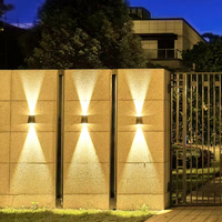 Lampe Murale Solaire Extérieure, Éclairage de Cour, Éclairage de Jardin LED Solaire Étanche 2W/6W/8W, OEM Disponible pour la Vente en Gros