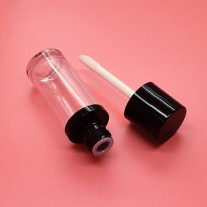 Tubes de gloss à lèvres recyclables avec grand applicateur, conteneur de correcteur liquide 35 ml, tube de correcteur avec pinceau - Product Image 1