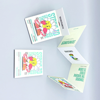 Brochure de catalogue pliable en papier couché de qualité supérieure personnalisée Manuel d'instructions Impression de livres arabes en gros