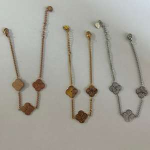 Pulseras de Trébol con Sabr, Shukr, Tawakkul, Paciencia, Gratitud, Confianza y Ayatul Kursi en Acero Inoxidable, Joyería de Moda al por Mayor para Hombre y Mujer - Product Image 4