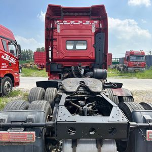 SHACMAN 6x4 Sattelzugmaschine für Baumwollmodul-Entkörnungsmaschinen und saisonale Ballentransportwagen - Product Image 1