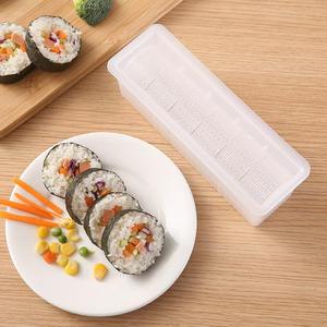 Fabricante de moldes para <span class=keywords><strong>Sushi</strong></span>, Bola de arroz, prensa de alimentos, máquina para hacer rollos de arroz, molde para hacer prensa, herramienta DIY, triángulo, amor, corazón, estrella, forma de oso - Product Image 2