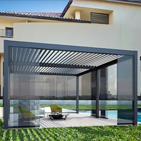 Pérgola Motorizada Exterior Personalizada con Techo Retráctil Impermeable para Balcón, Diseño Inspirado en la Naturaleza