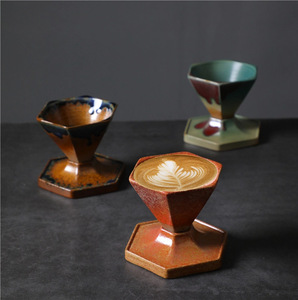 Tasse à café en céramique MSH, nouvelle couleur, forme de chapeau, forme conique, en grès, avec base en céramique - Product Image 4